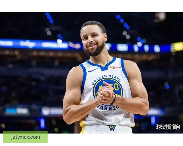 库里手臂被球迷拉拽 科尔回应勇士跌至第十争夺前六已不现实